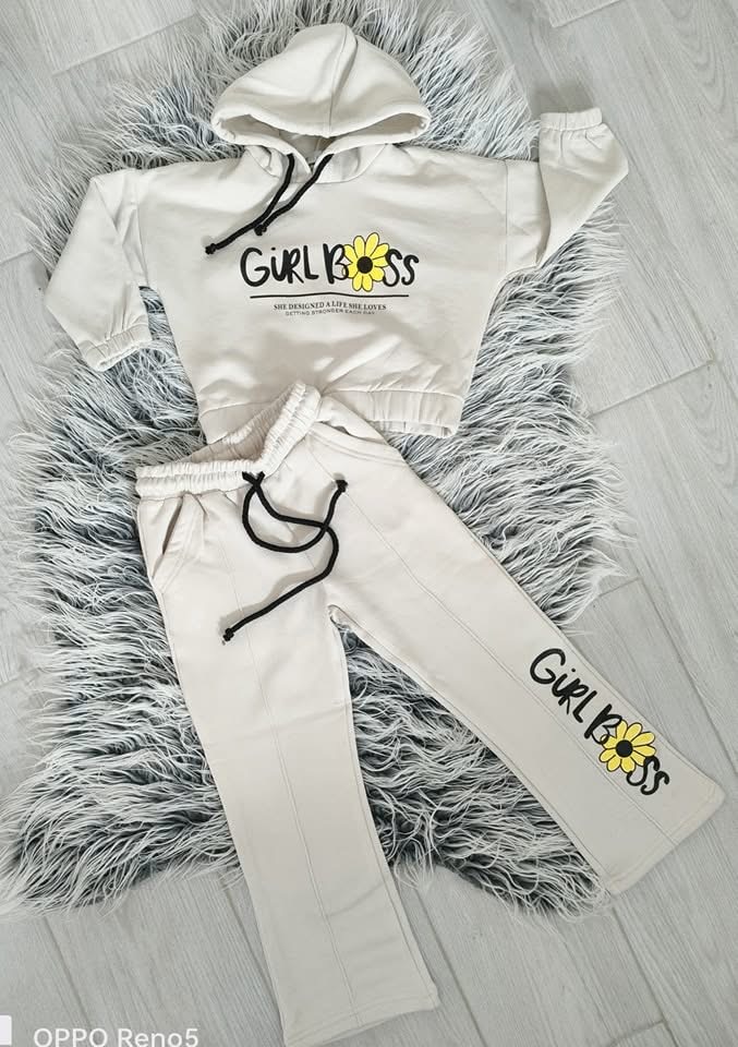 Tenue fille